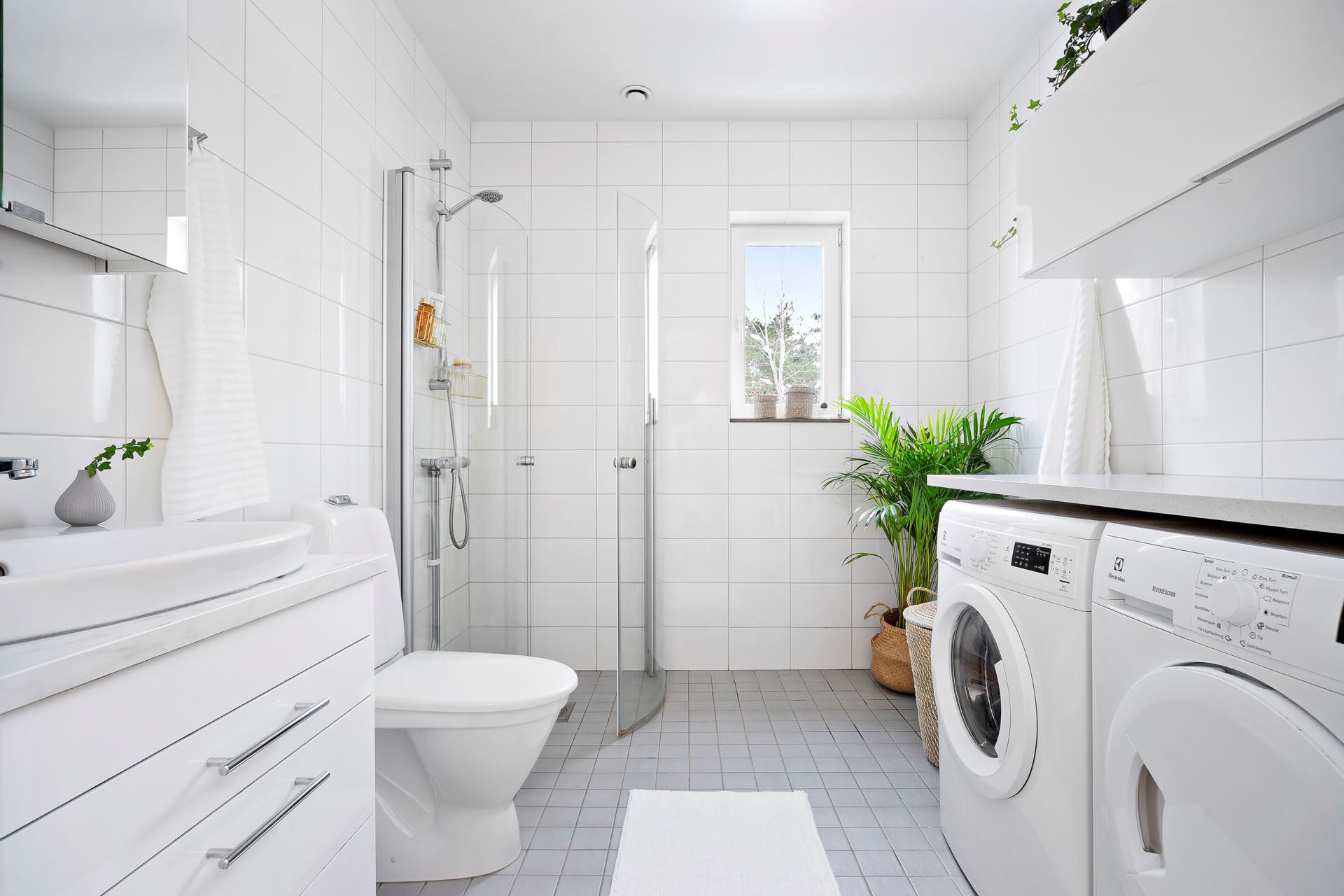 3. Renovera Badrum Tvattstuga.jpg